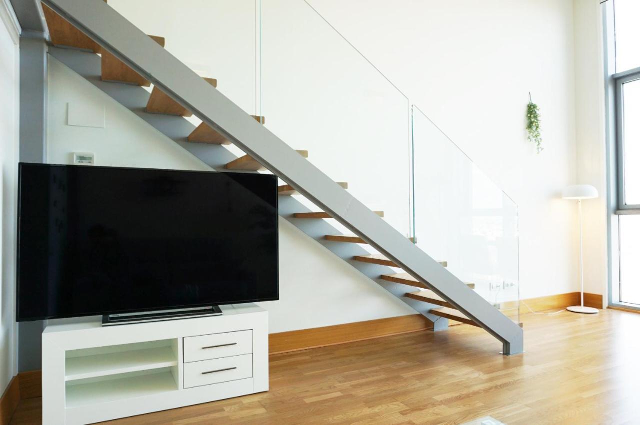 Apartamento Loft Duplex Con Parking Gratis Leilighet Valencia Eksteriør bilde
